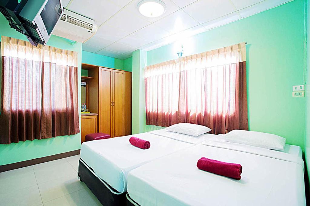 Hotell Four Sons 2*