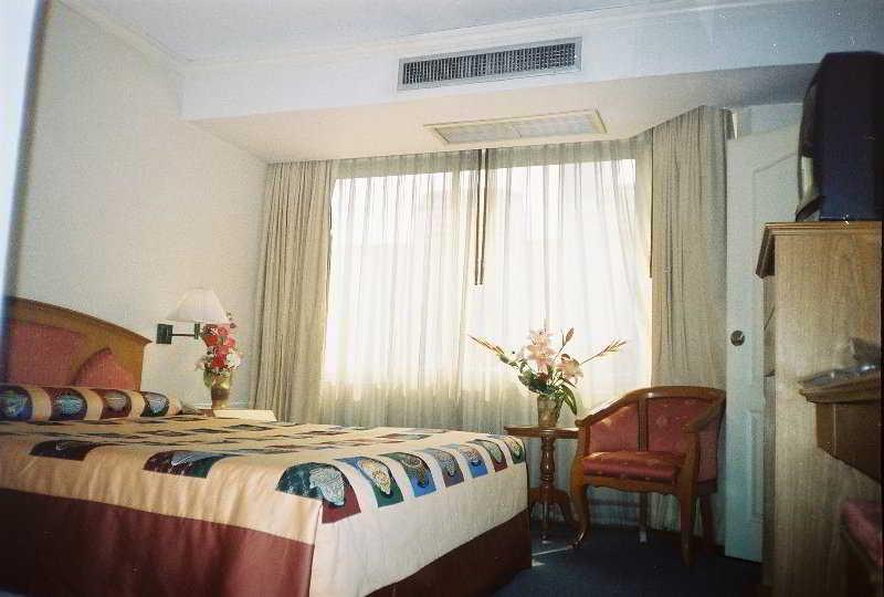 Khách sạn Bangkok City Inn 3*