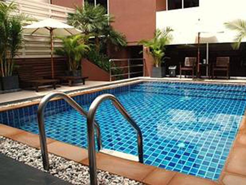 Khách sạn Furamaxclusive Sukhumvit 4*