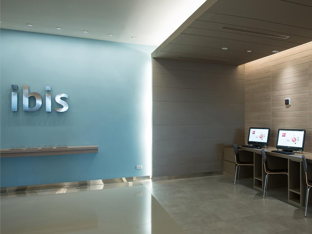 Hotel Ibis Siam 3*