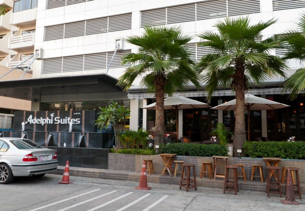 Adelphi Khách sạn