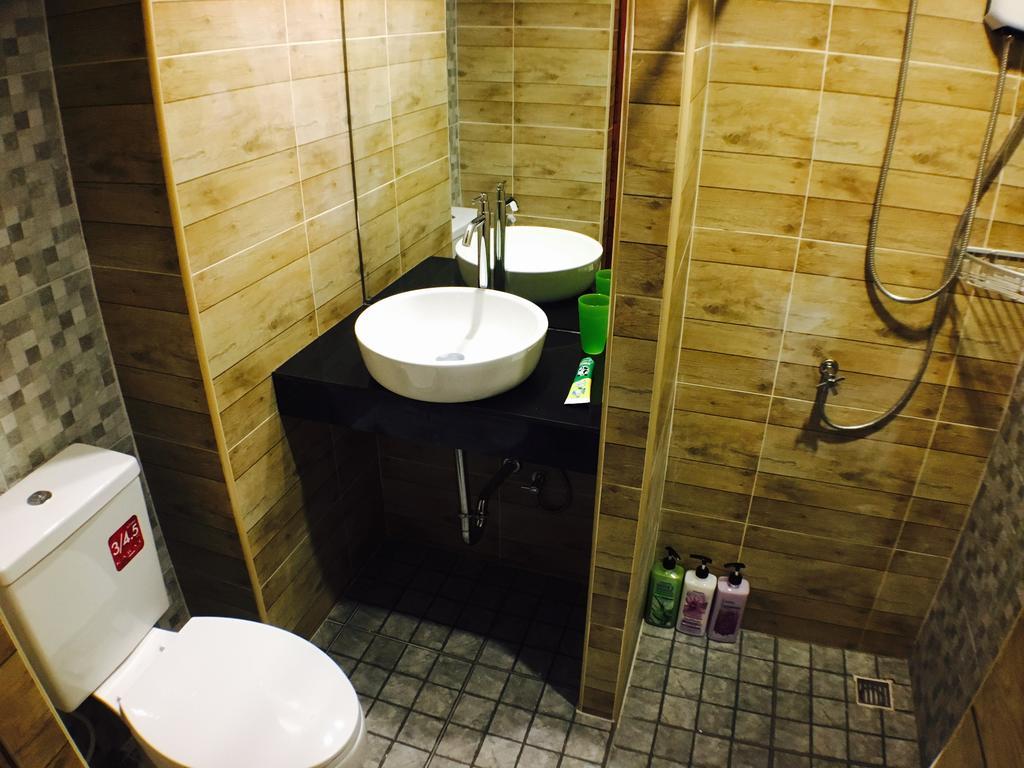 Popcorn House Ratchada Guest house 2*