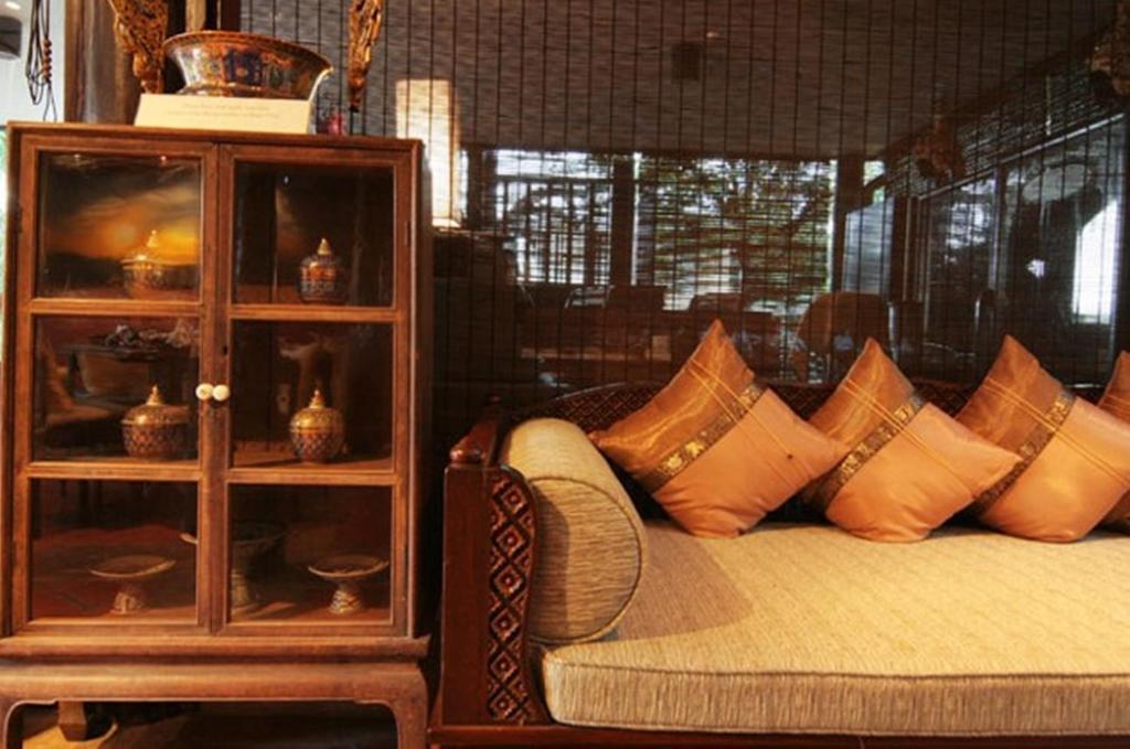 Hotel Rose Bangkok