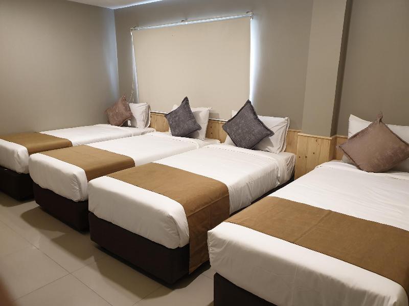 Grand Alpine 3* Bangkok