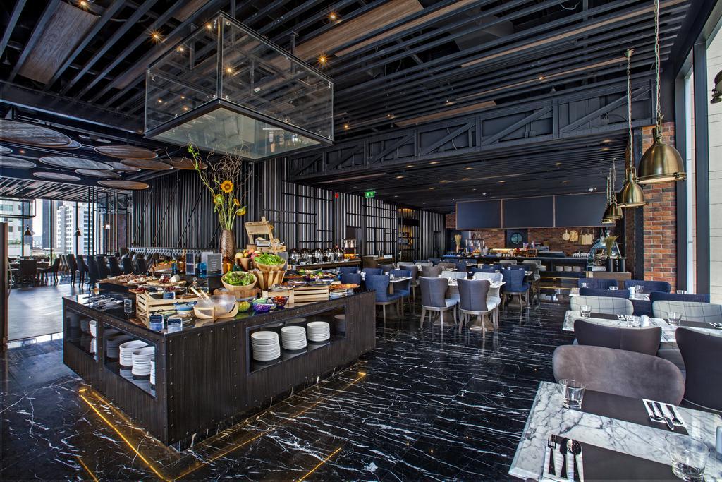Skyview - Sukhumvit 5*