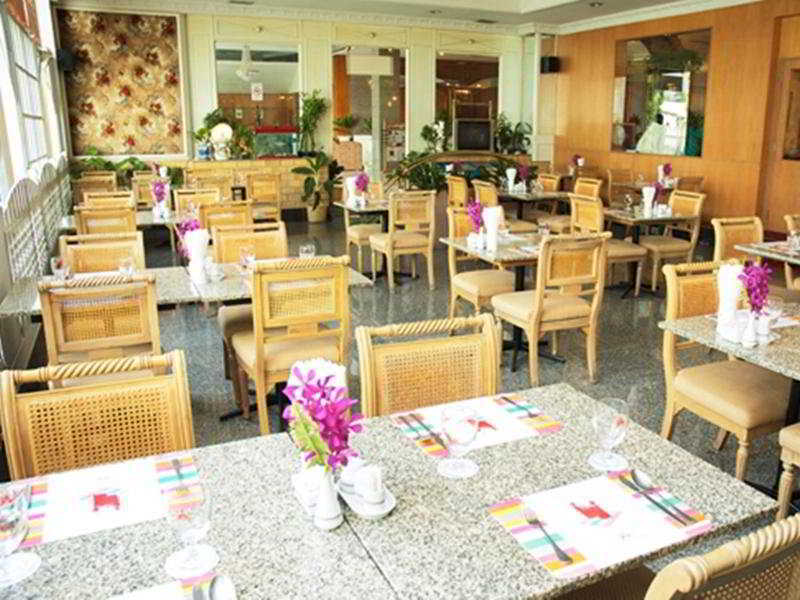 Ariston Hotell