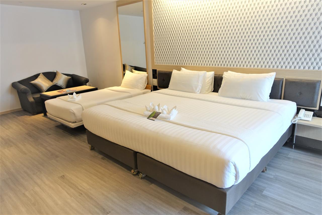 Three Sukhumvit 3*