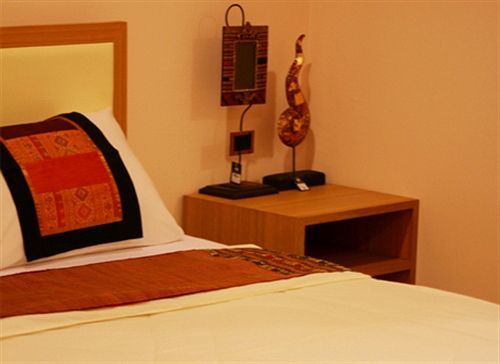 Khách sạn Cozy Bangkok