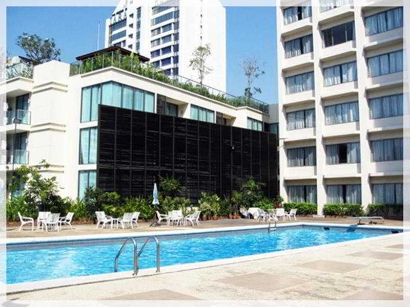 Ariston Hotell 4*