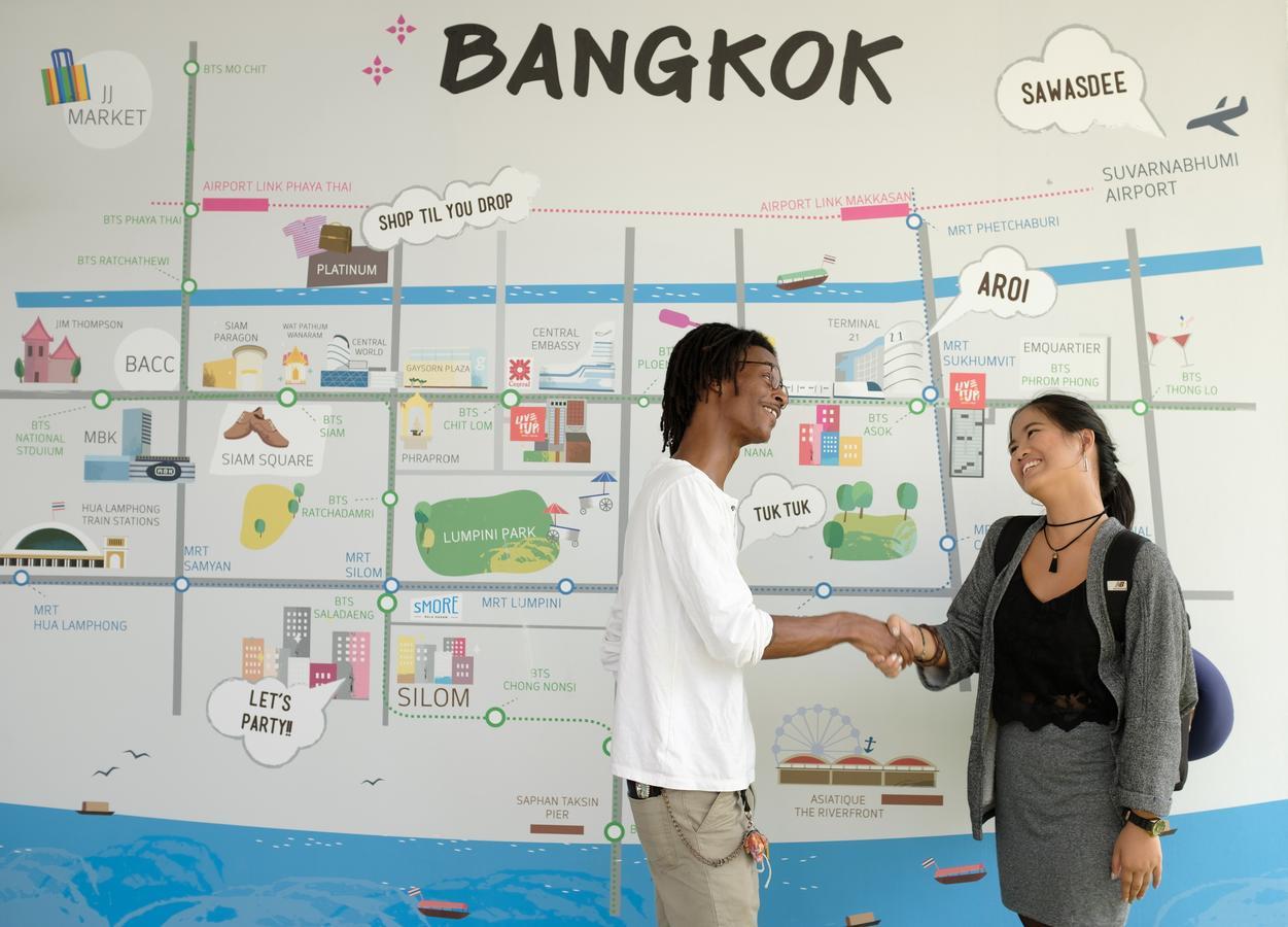 Liveitup By D Varee Vandrerhjem Bangkok