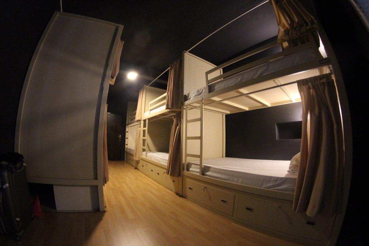W18 Hostel Bangkok