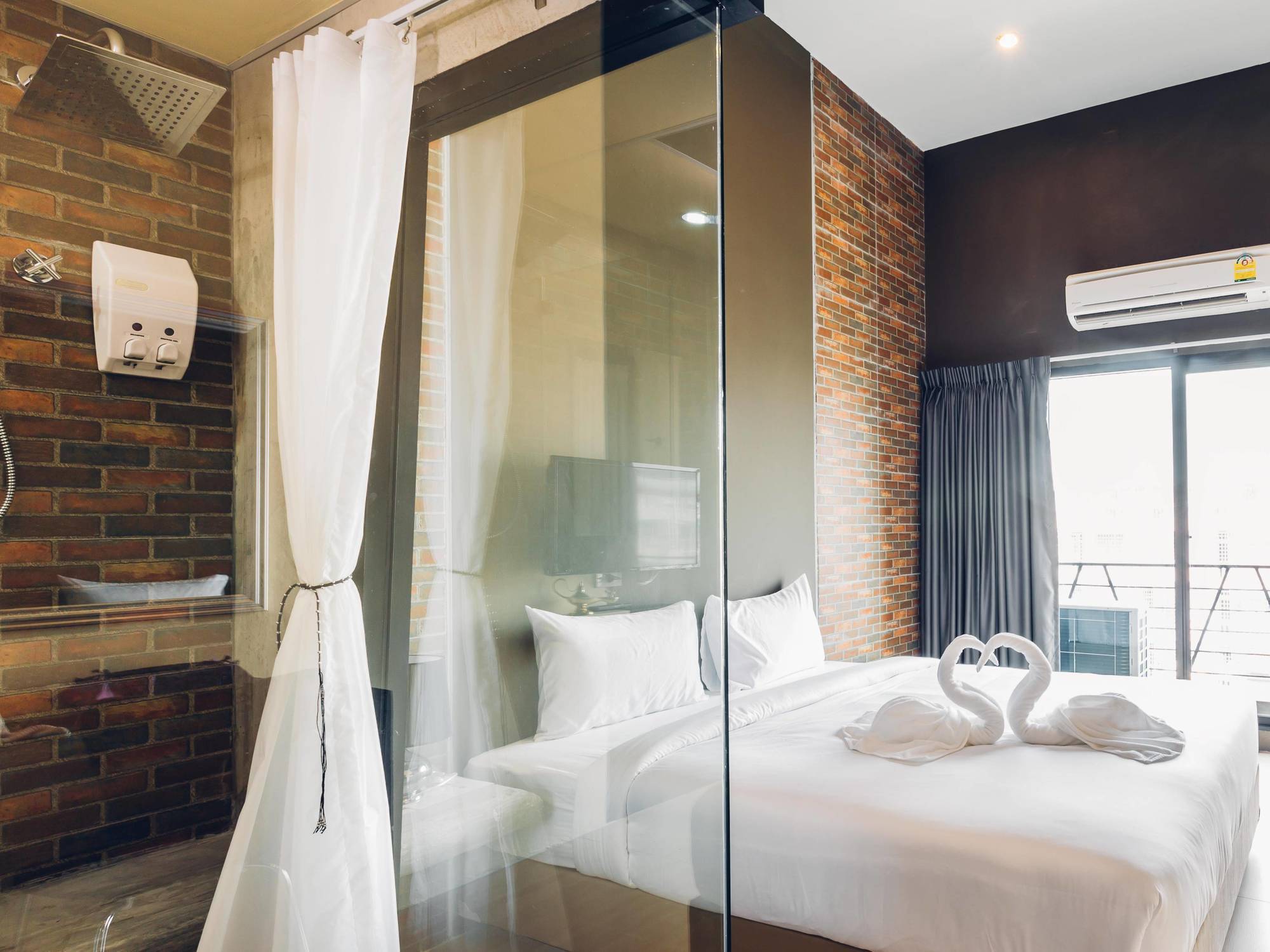 Khách sạn Baron Zotel Sha Bangkok