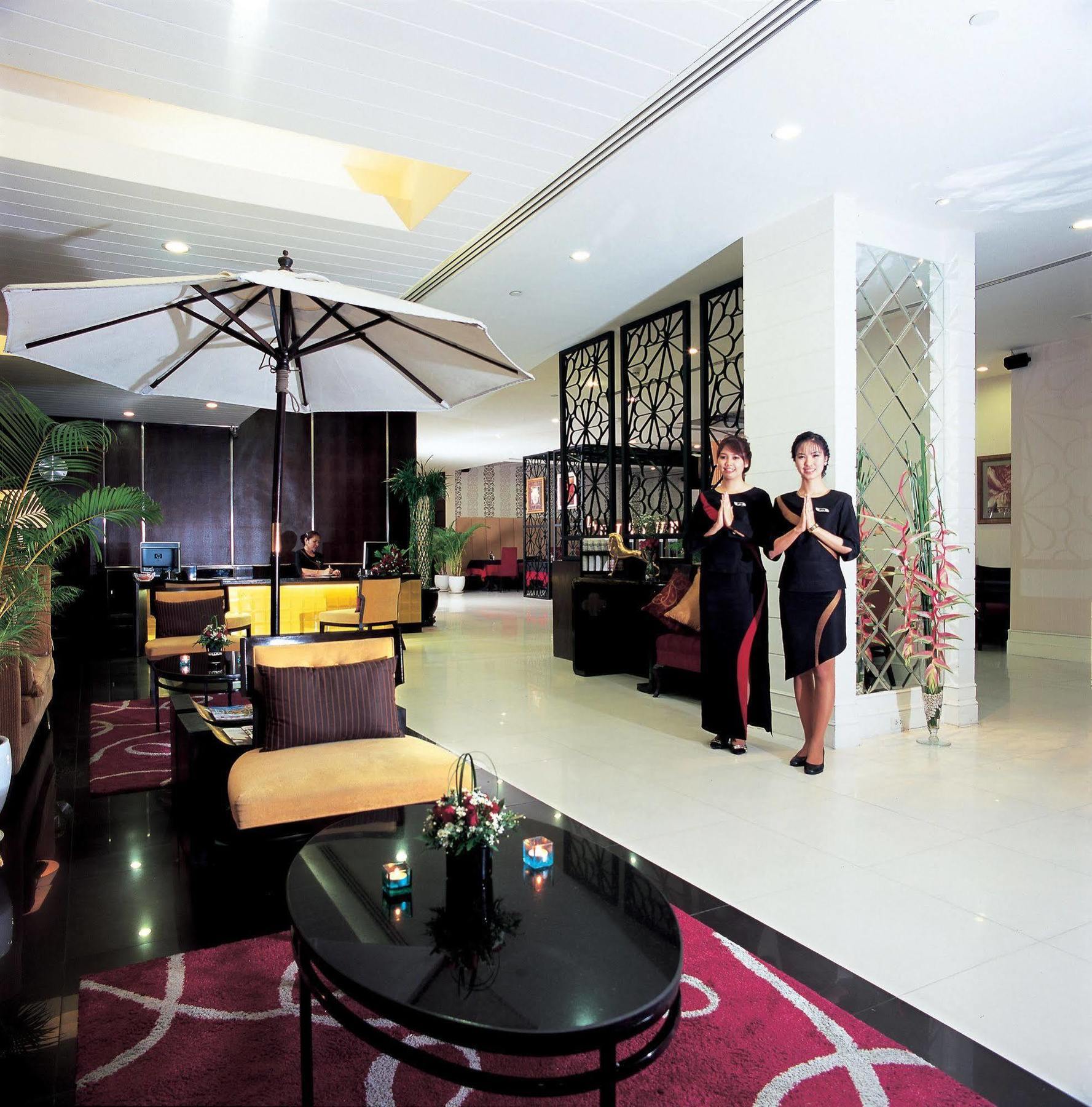 Khách sạn Furamaxclusive Sukhumvit Bangkok