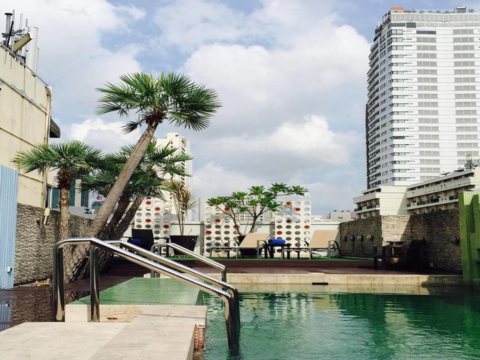 Citichic Sukhumvit 13 By Compass Hospitality 3*