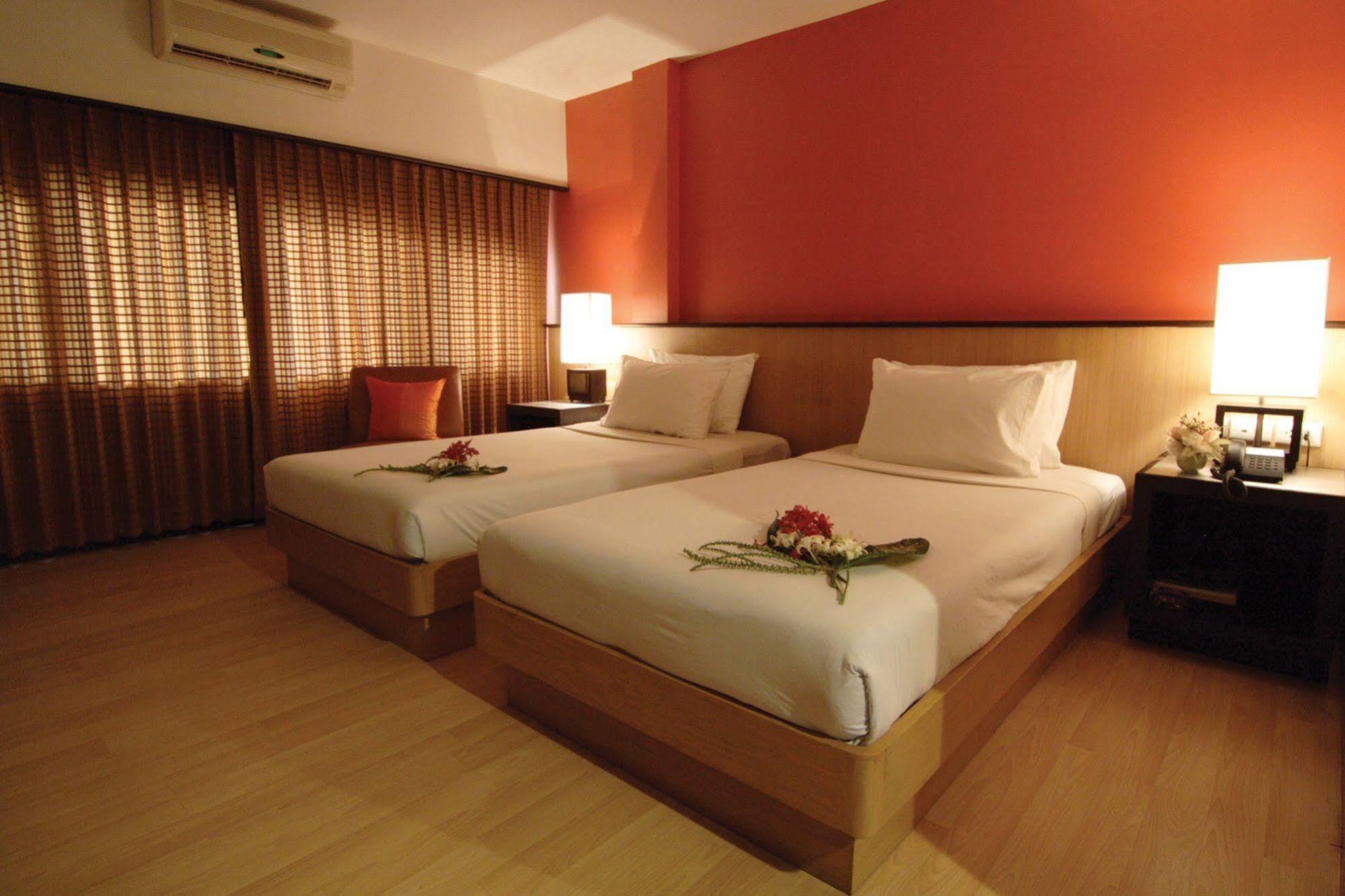 Rose Hotel Bangkok