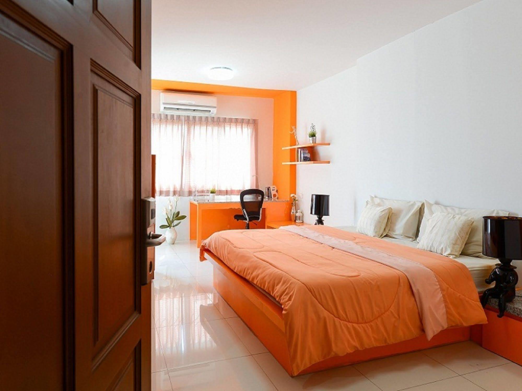 Hotell Oyo 460 Int Place