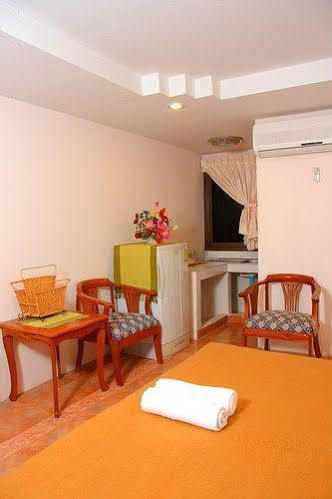 Js Tower Khách sạn Bangkok