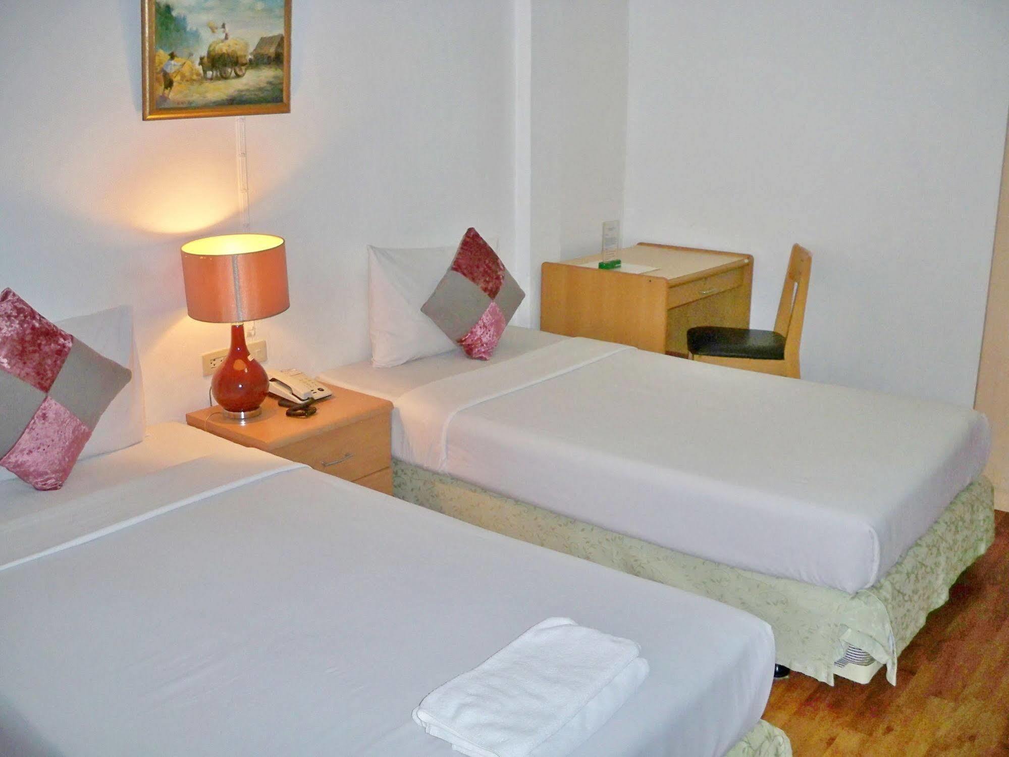 Gemma Sukhumvit Gasthof *