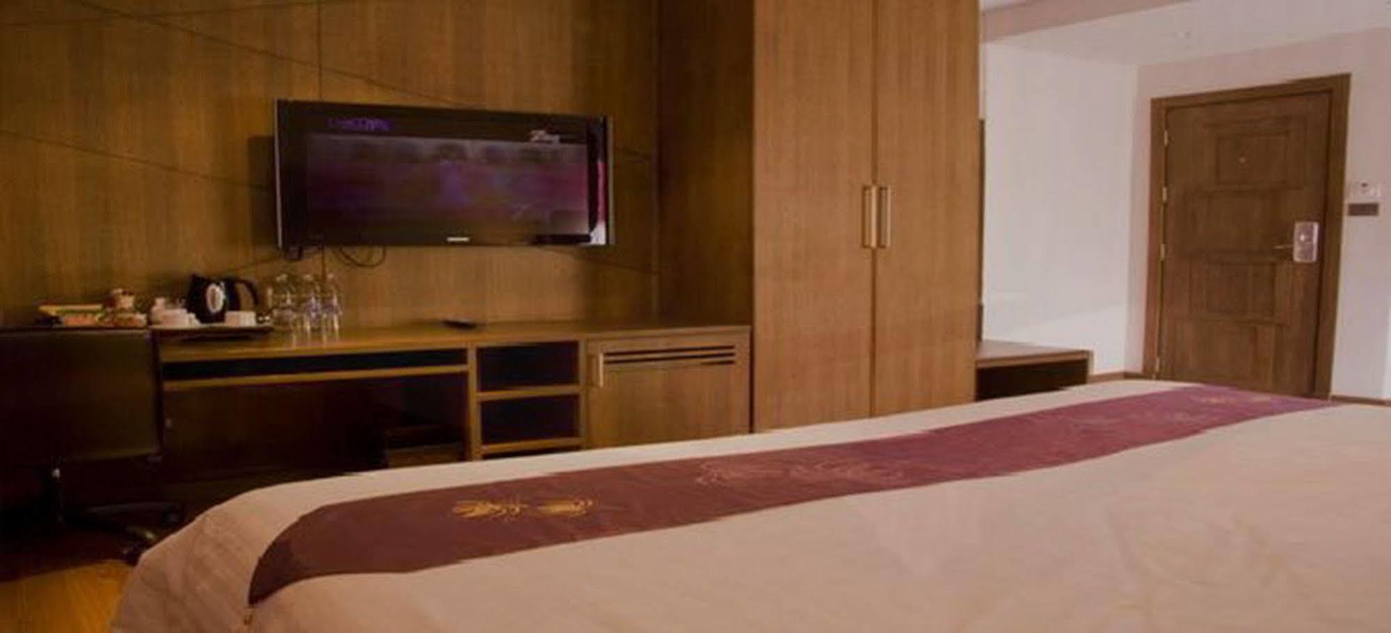 Khách sạn Paradiso Boutique 3*