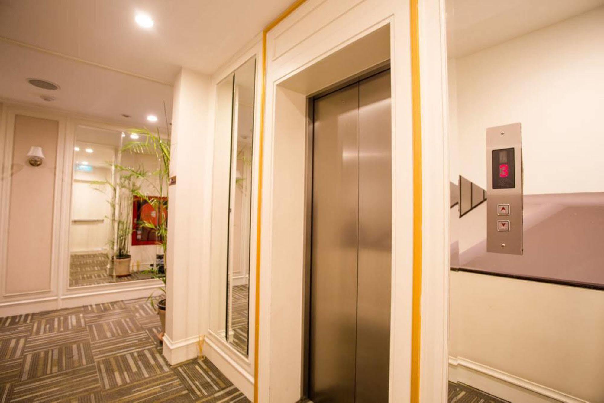 Mini-hôtel Aphrodite 3*