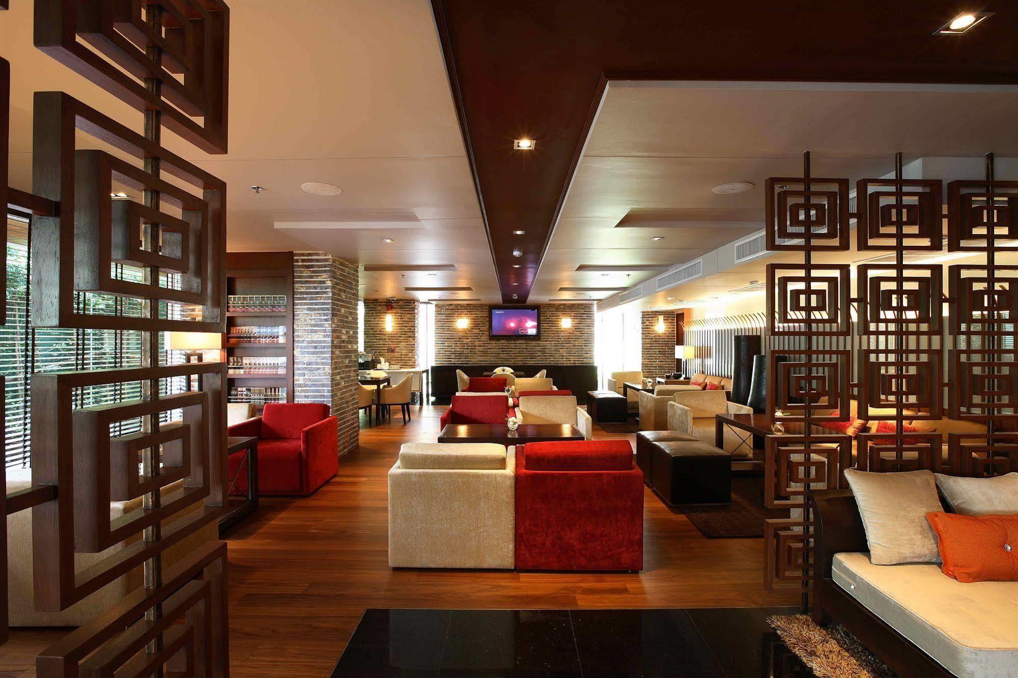 Oakwood Sukhumvit Thonglor 4*