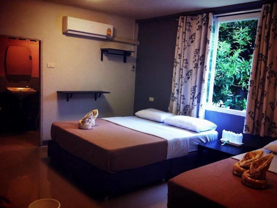 Sidare Couette-café Bangkok
