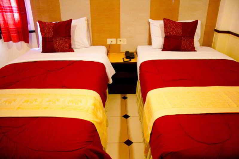 Nhà trọ Honey House 2 *