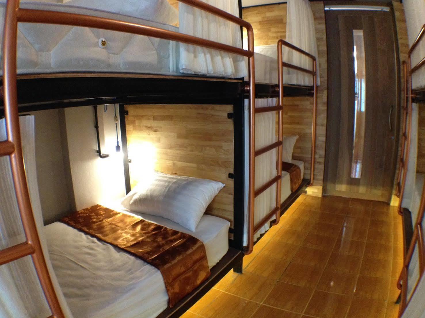 Hostal Sleep Owl