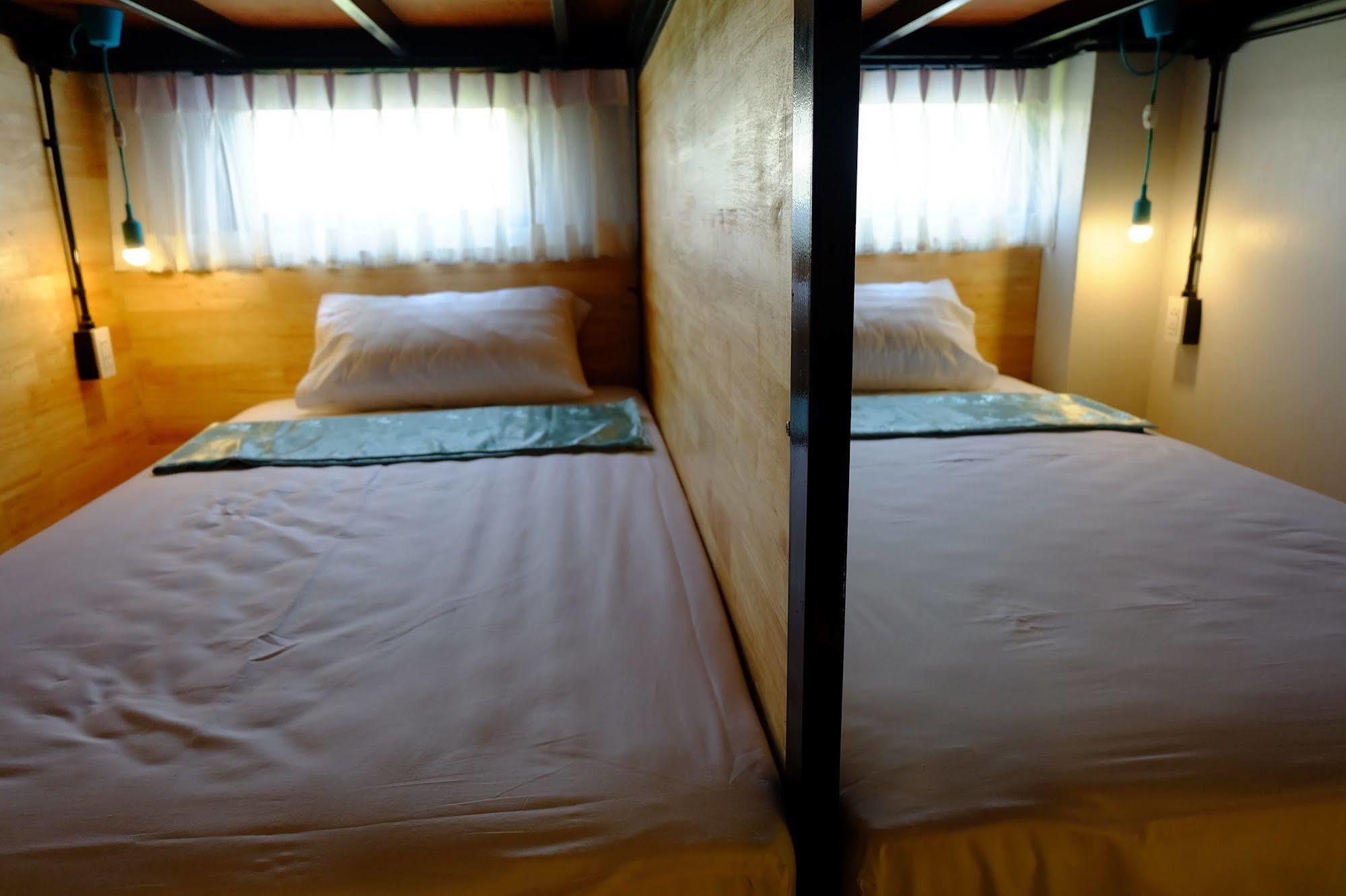 Sleep Owl Hostal Bangkok