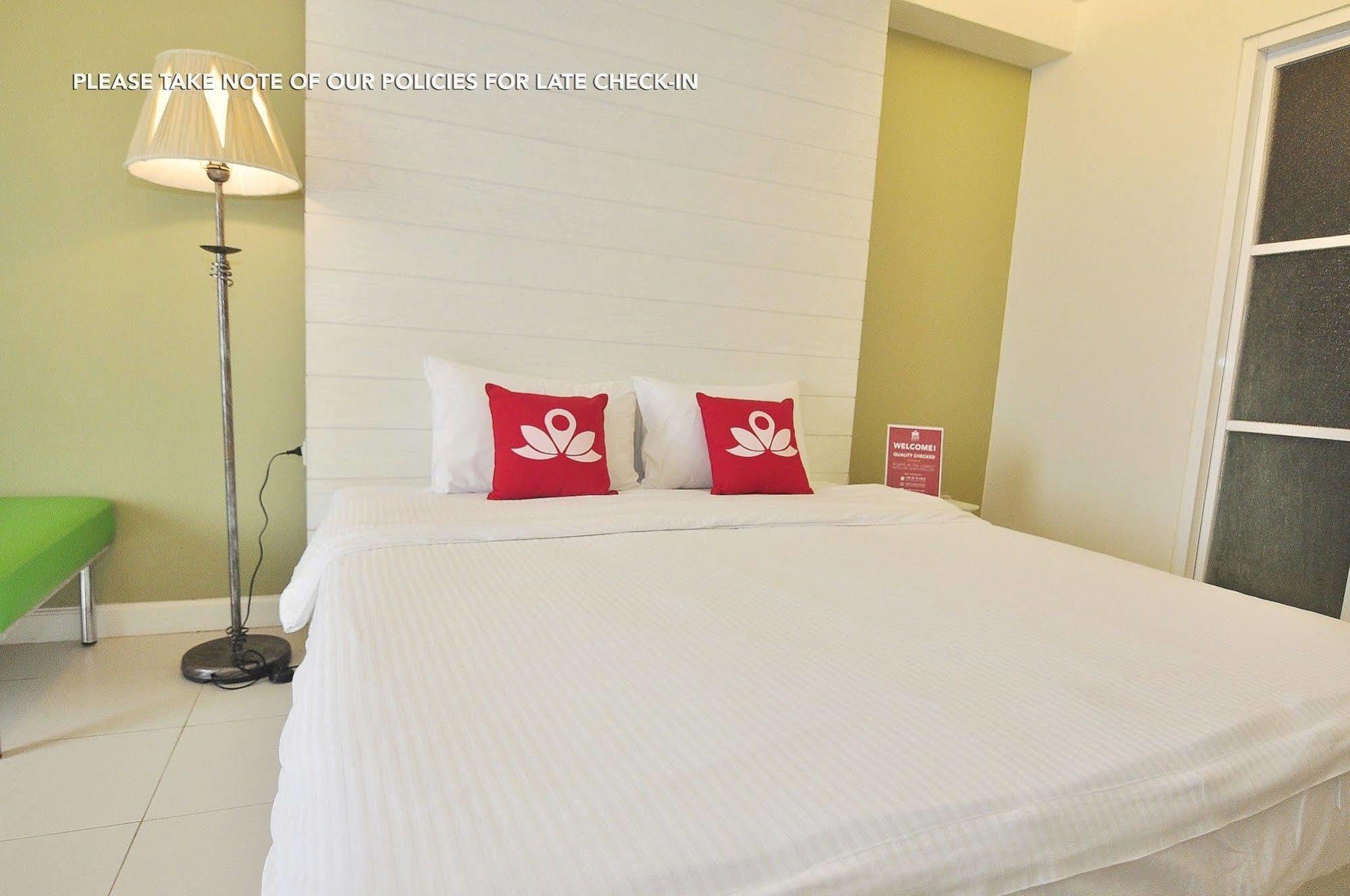 Zen Rooms Panurangsri
