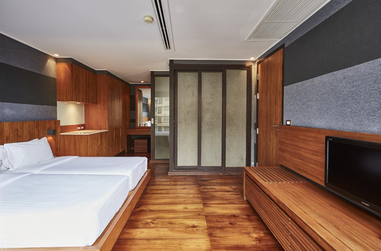 Hotel Luxx Langsuan - Sha