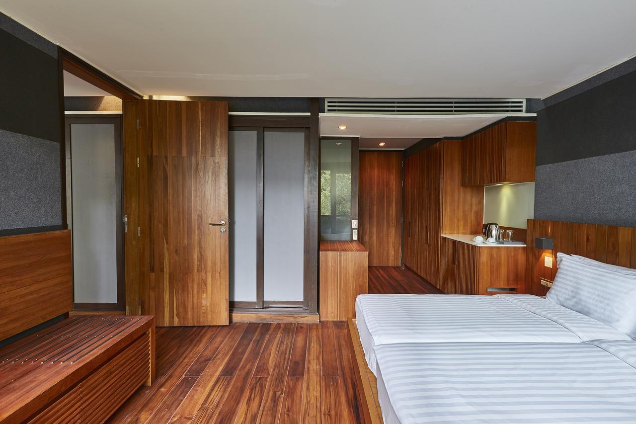 Luxx Langsuan - Sha Hotel