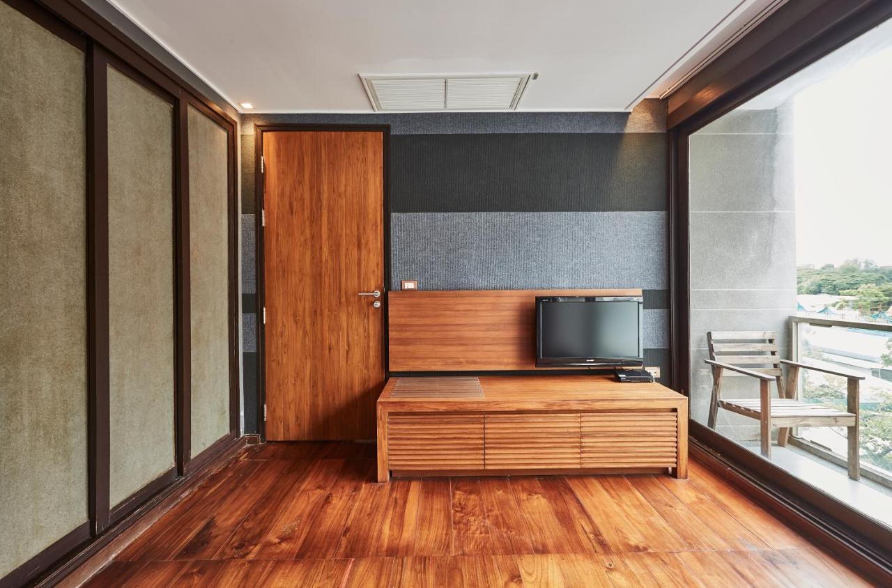 Luxx Langsuan - Sha Hotel