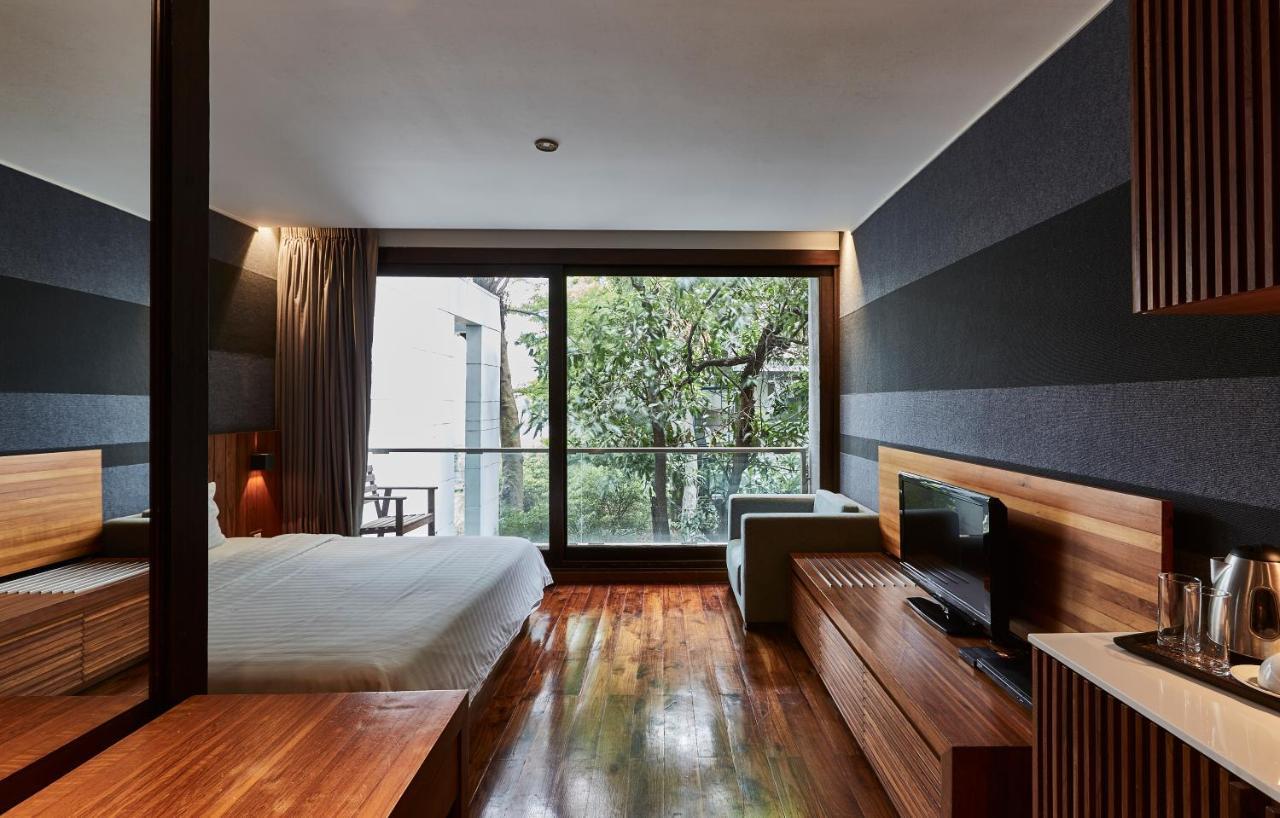 Hotel Luxx Langsuan - Sha 4*