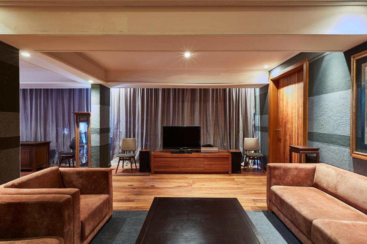 Luxx Langsuan - Sha 4* Bangkok