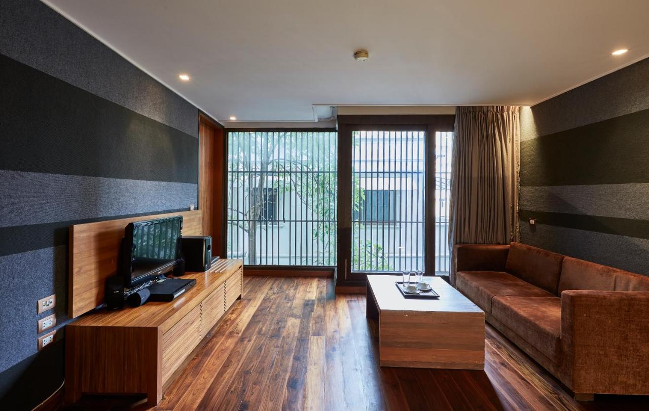 Hotel Luxx Langsuan - Sha 4*