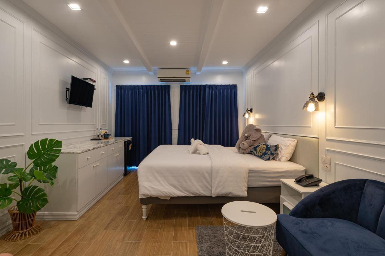 White Ivory Khách sạn 3*