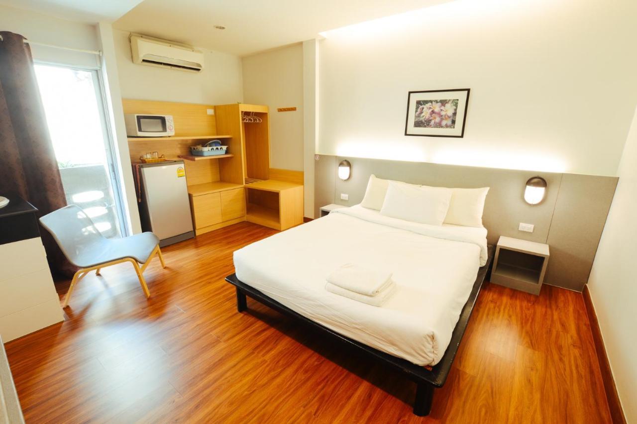 Guest house Thaiphiphat House