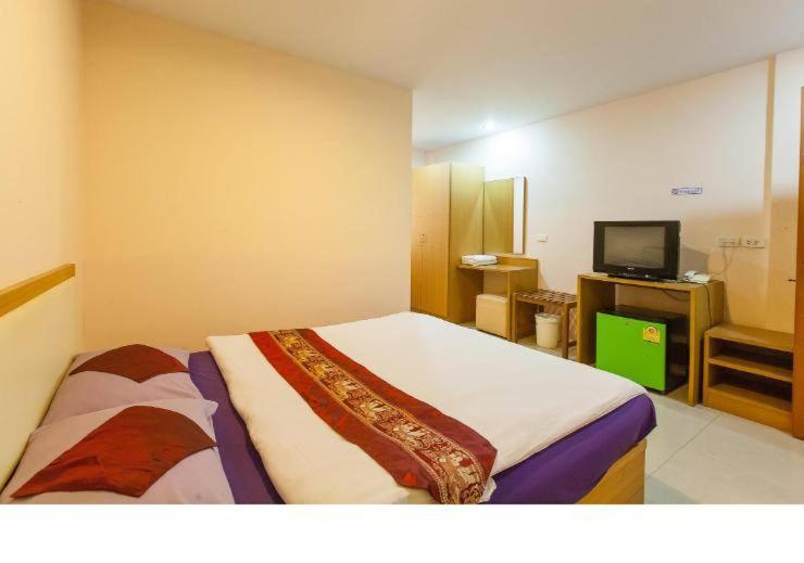 Cozy Khách sạn