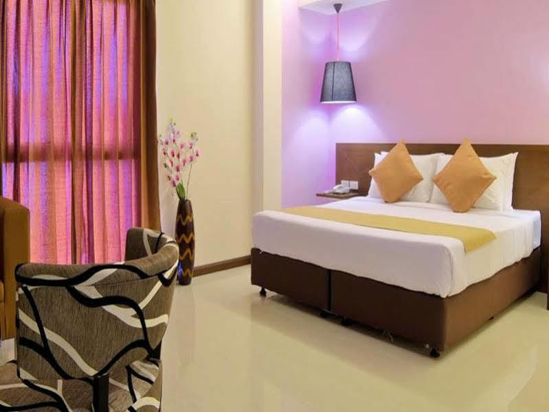 Hotel Grand Alpine Bangkok