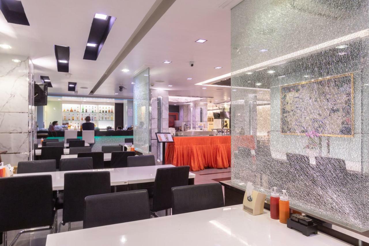Gusto Pratunam Bangkok