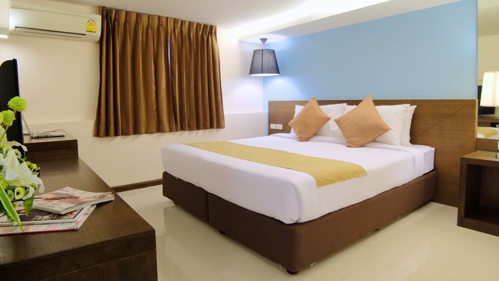 Hotel Grand Alpine Bangkok