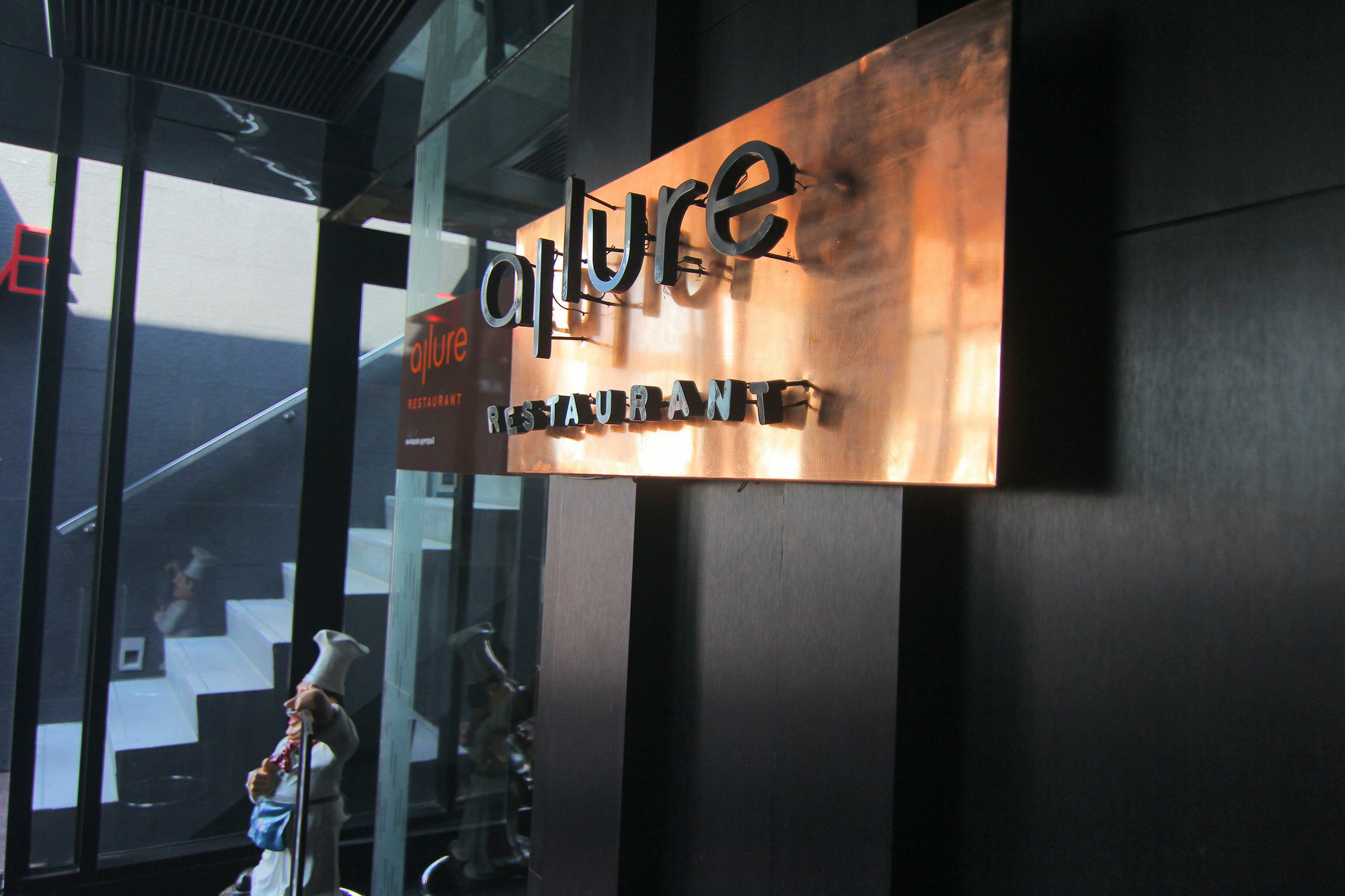 Hiptique Sukhumvit 13 Hotel 3*
