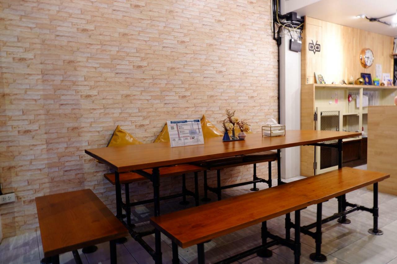 Sleep Owl Hostal