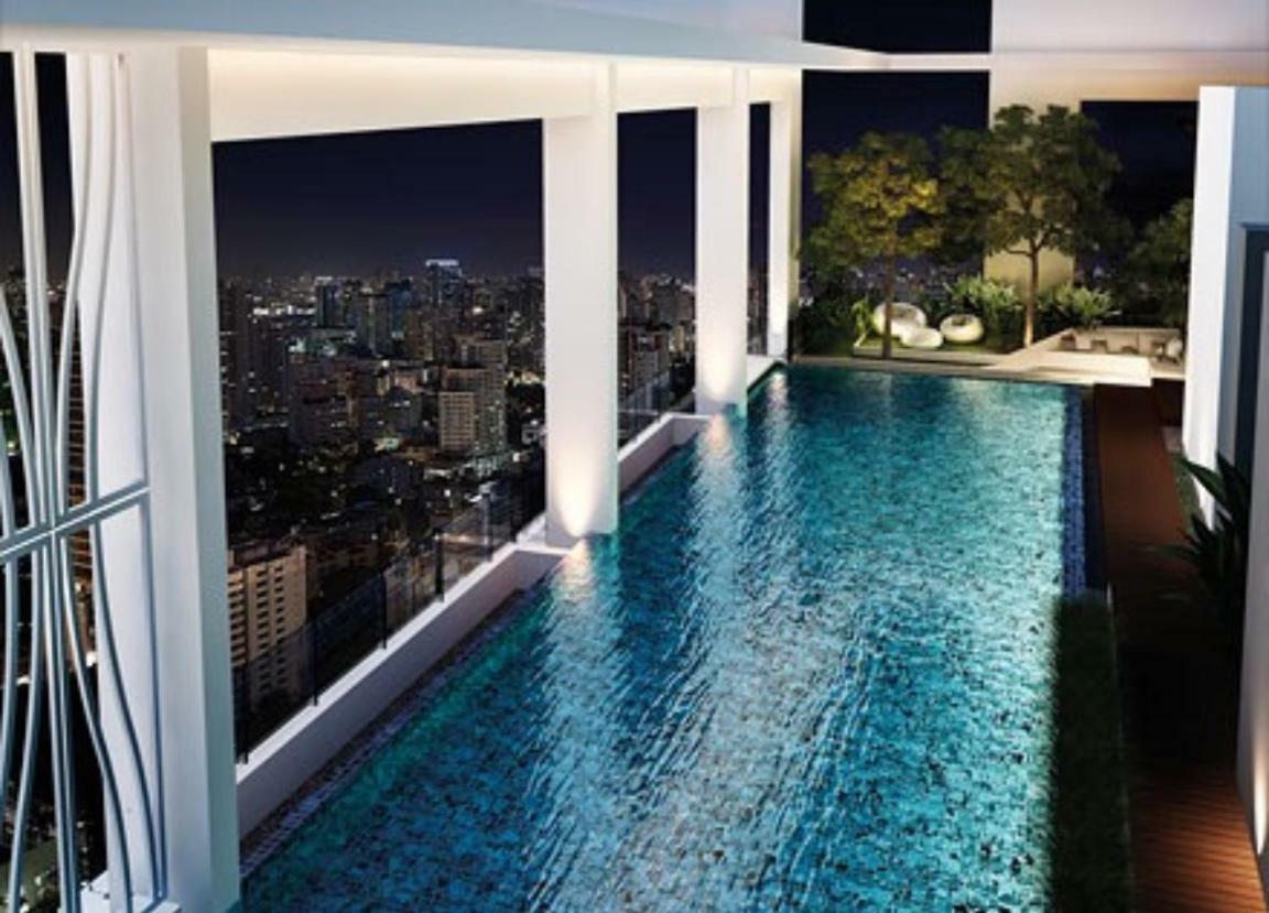 Luxury Near Downtown Apartment Bangkok
