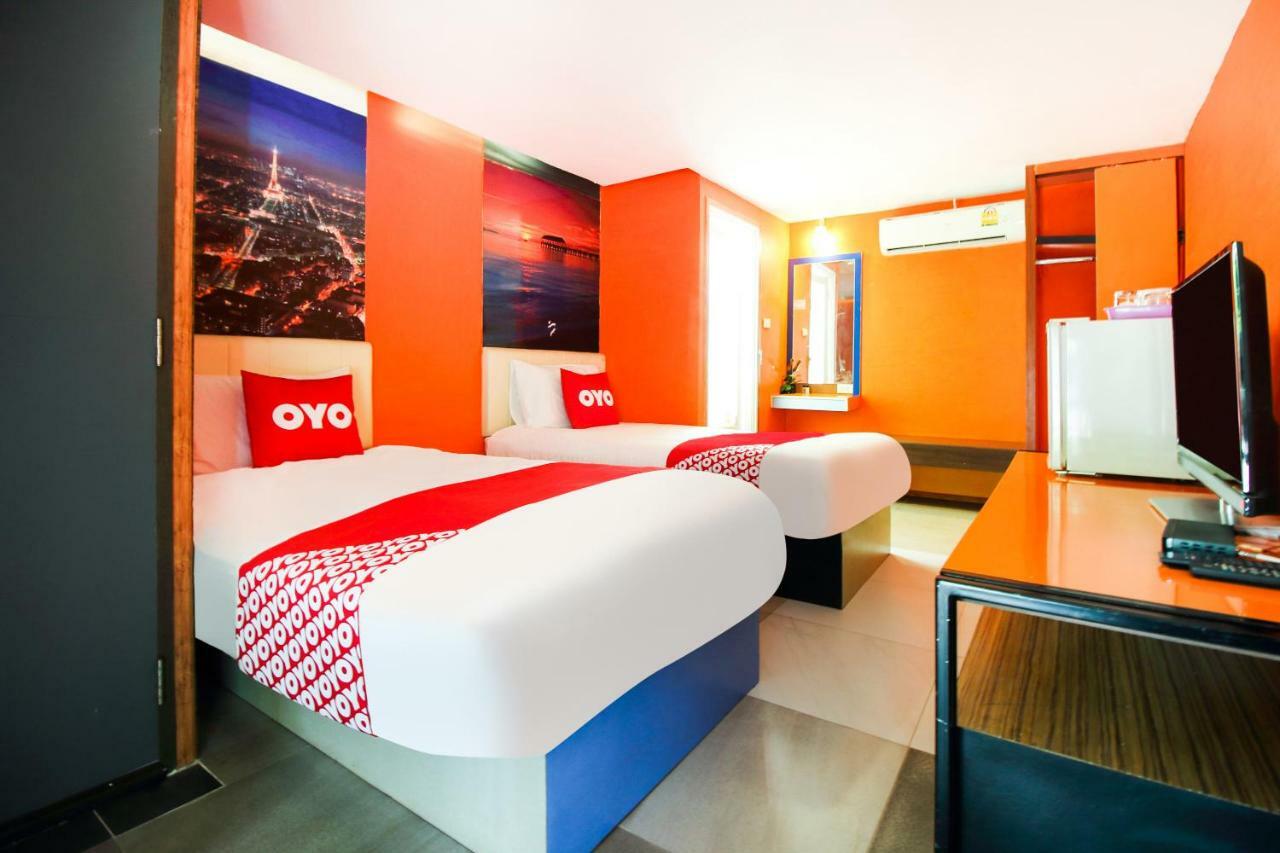Oyo 271 The Romklao Ferieanlegg Bangkok