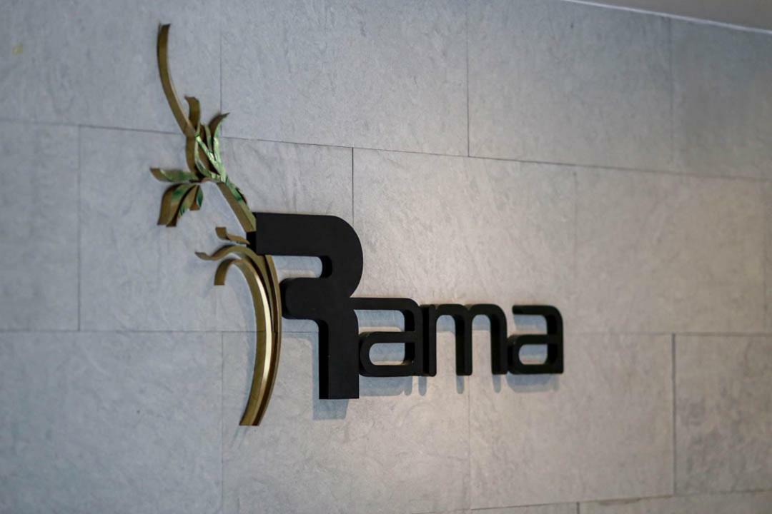 Furama Silom Hotel 4*