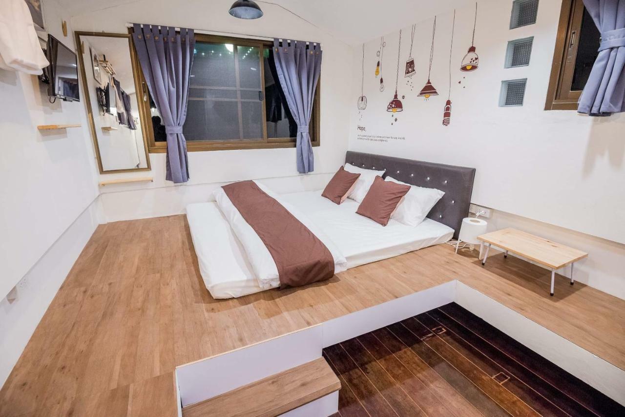 T Smy House Ostello Bangkok