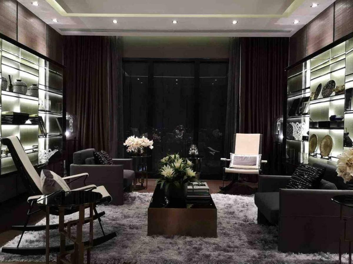 Luxurious & Romantic In The Heart Of Bkk#h Mrt/bts! Apartment *