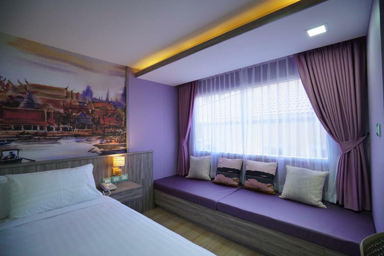 The Qube Fifty Hotell